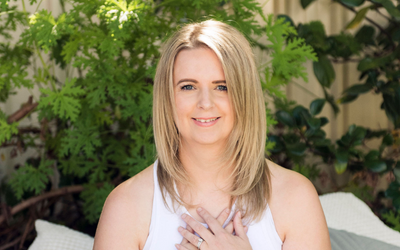 A Shining Client: Building a 3/4 of a Million Dollar Business Without The Stress with Karen Aird